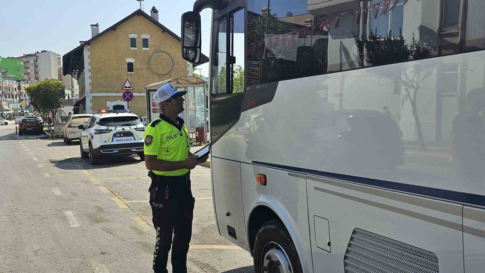 bandirma-da-trafik-denetimleri-artti-arac-kontrolleri-71-bini-asti