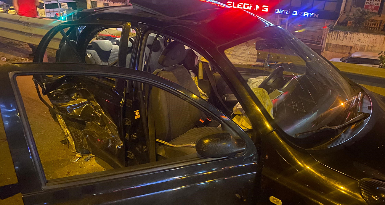 Pendik’te 6 araçlı zincirleme kaza: Biri çocuk 5 yaralı