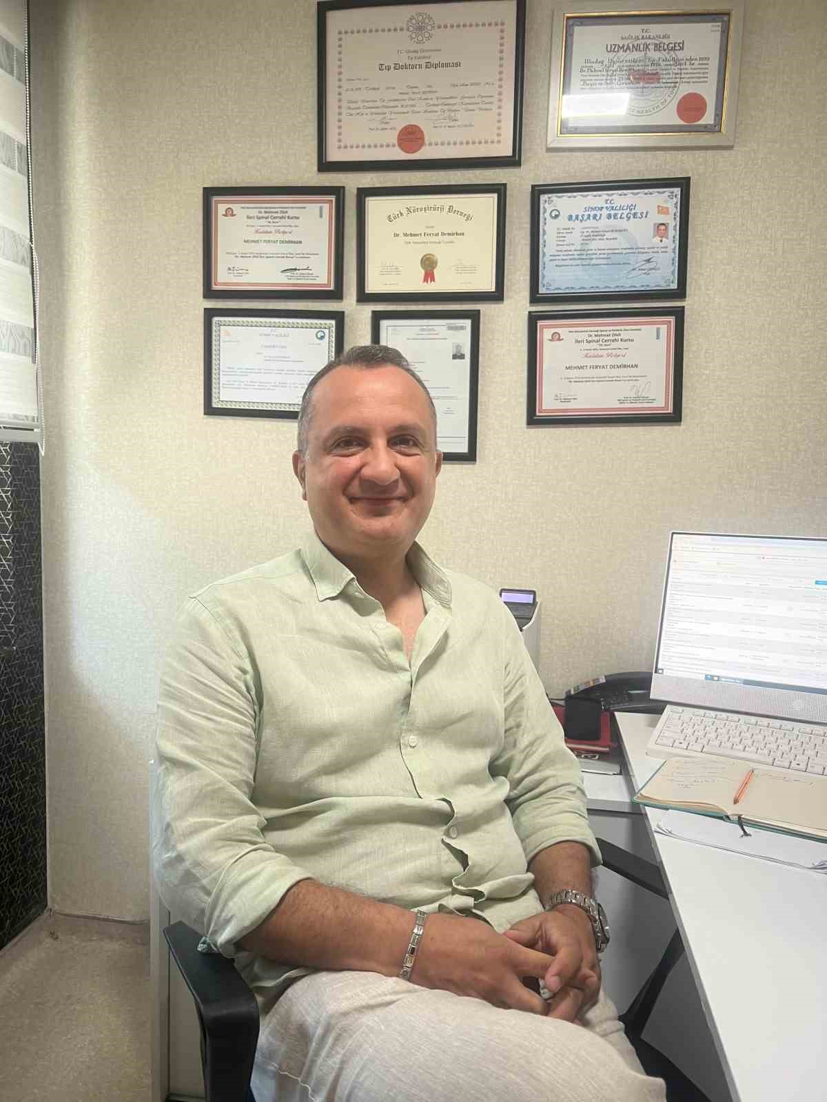 Op. Dr. Mehmet Feryat Demirhan: 