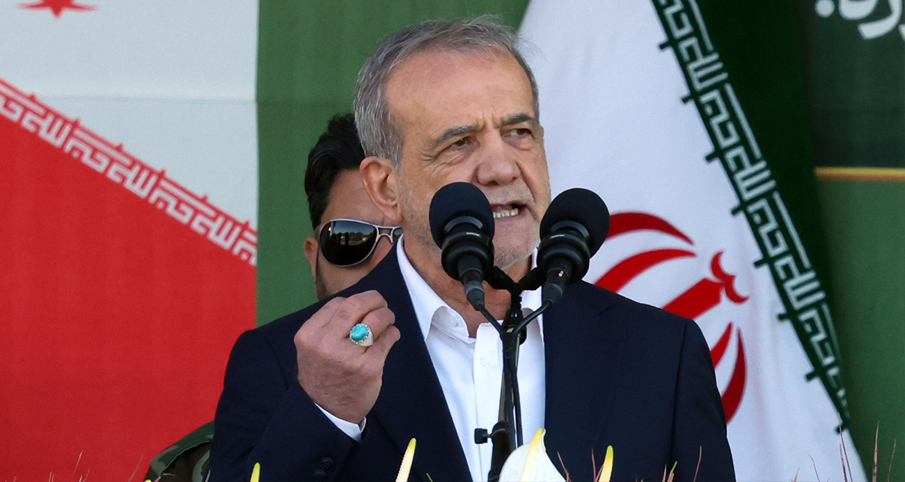 Pezeşkiyan: 