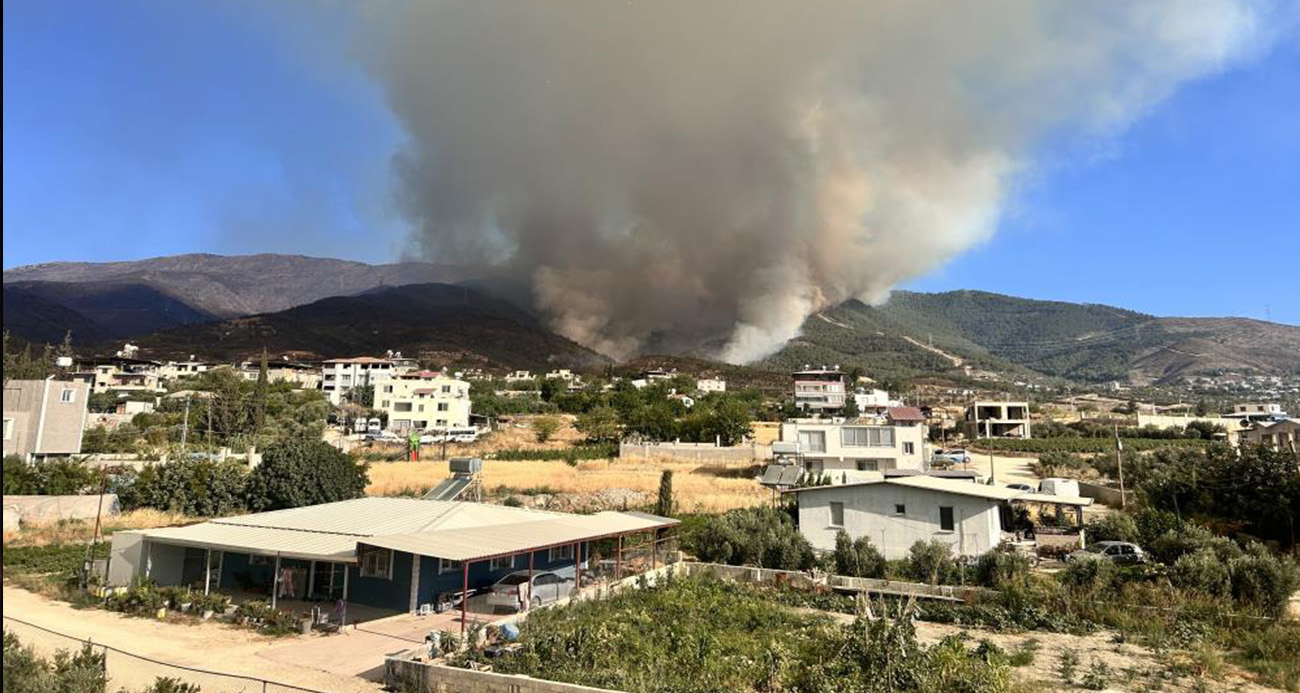 Orman yangınına müdahale 22. saatte devam ediyor