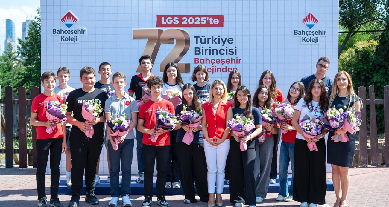 LGS 2025’te Bahçeşehir Koleji’nden 72 Türkiye birincisi çıktı