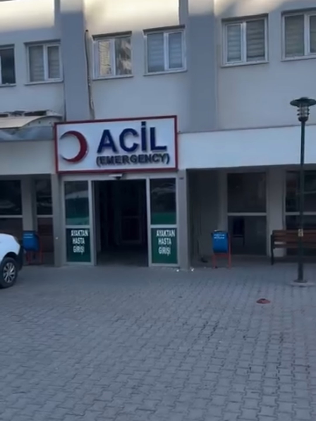 Siirt’te kaydıraktan düşen 4 yaşındaki çocuk yaralandı