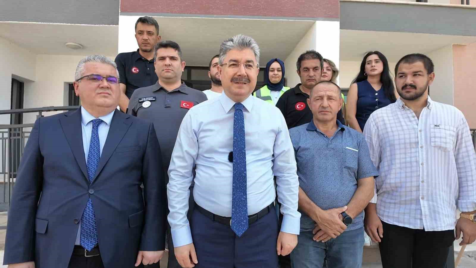 Vali Yılmaz: 