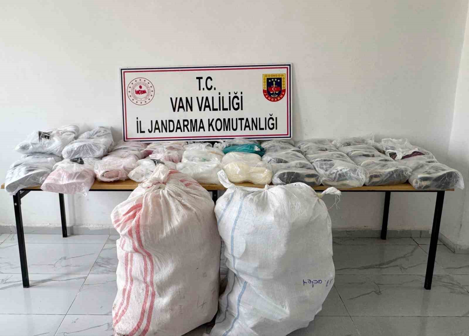 Van’da kaçak operasyonları