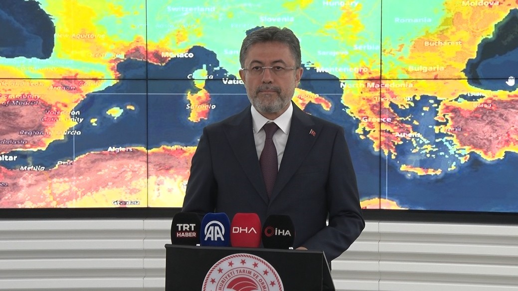 Bakan Yumaklı'dan orman yangınlarında son duruma ilişkin açıklama