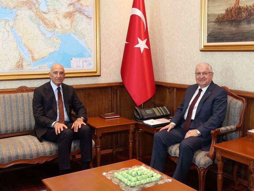 Milli Savunma Bakanı Güler, ABD’nin Ankara Büyükelçisi Barrack’la görüştü