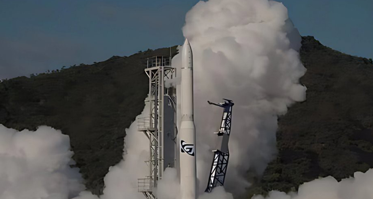 Avustralya yapımı ilk yörünge roketi kalkıştan kısa süre sonra düştü