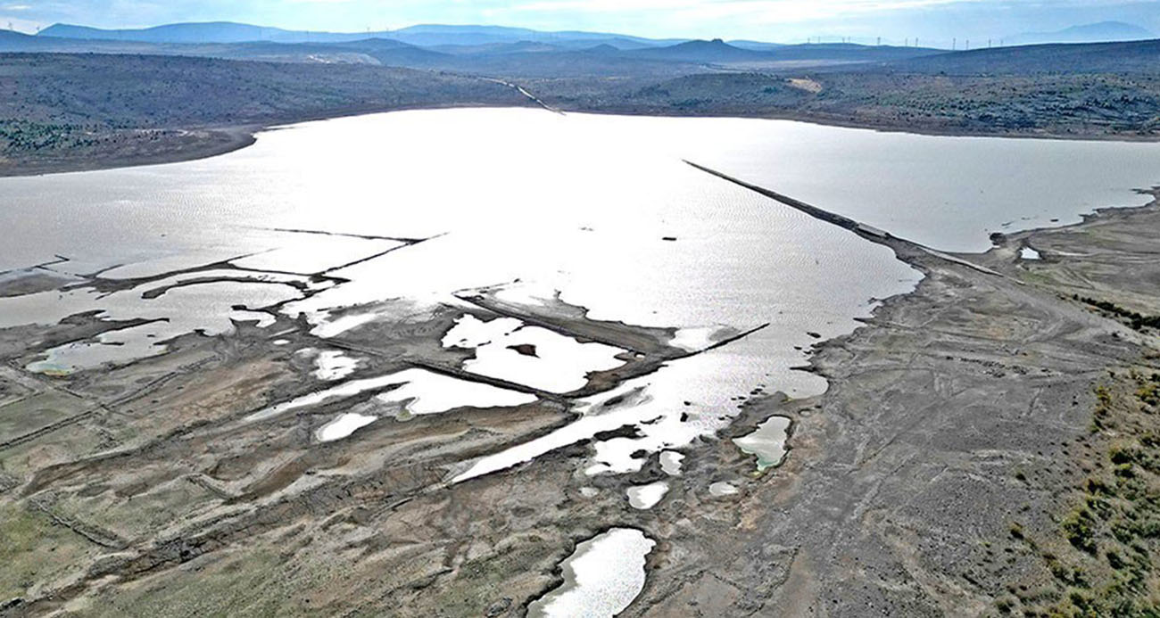 Çeşme’de su kesintileri 10 saate çıkarıldı