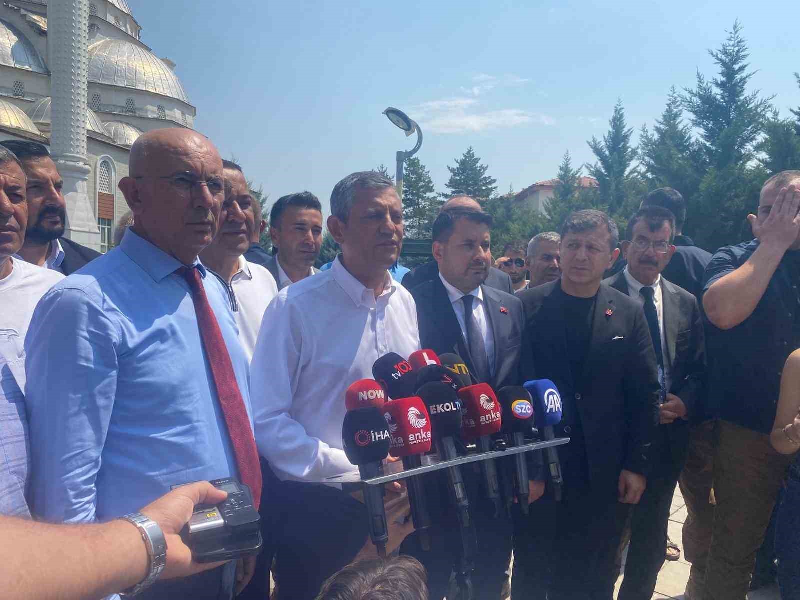 CHP Genel Başkanı Özel: 