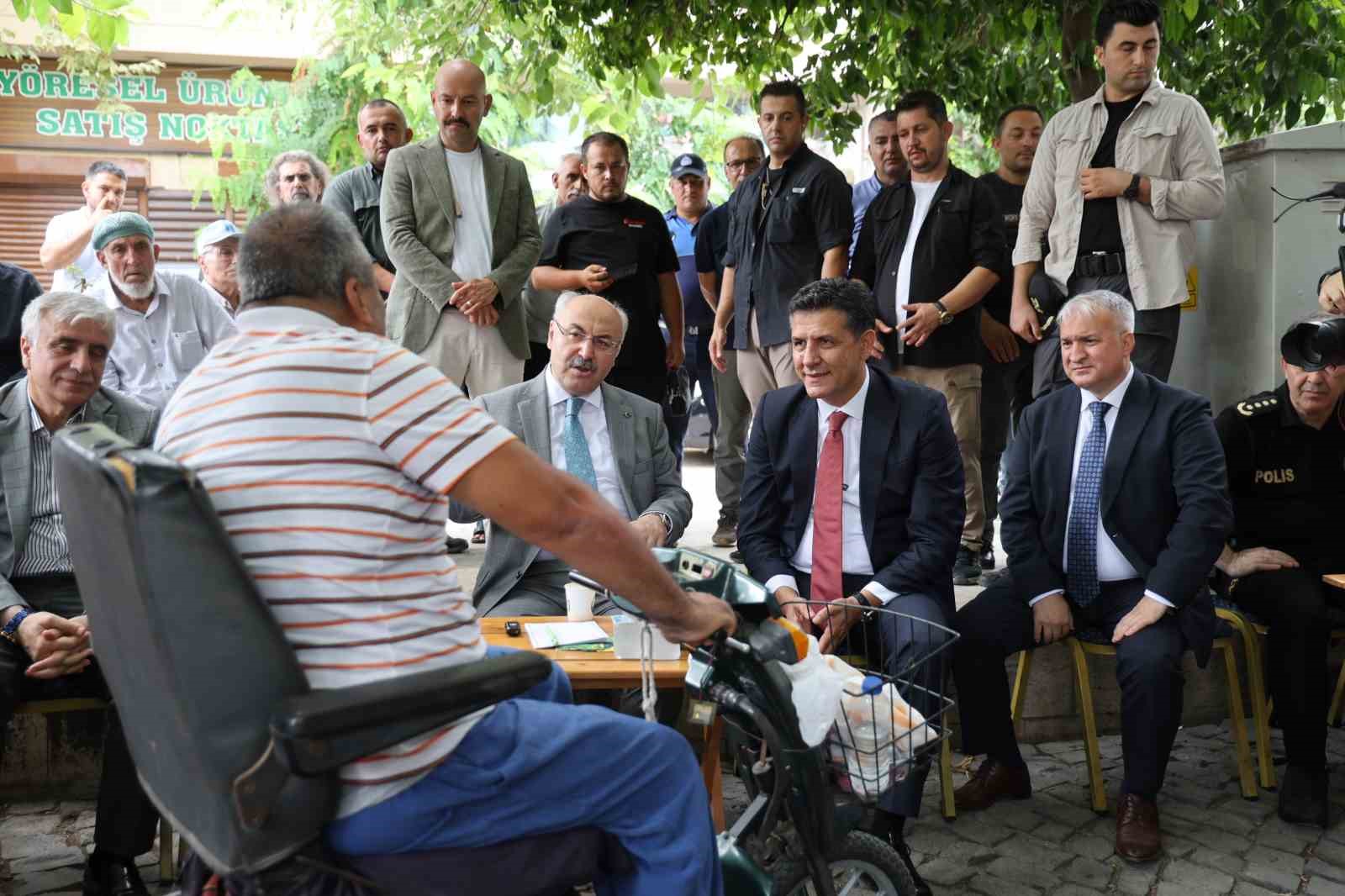 Vali Köşker: 