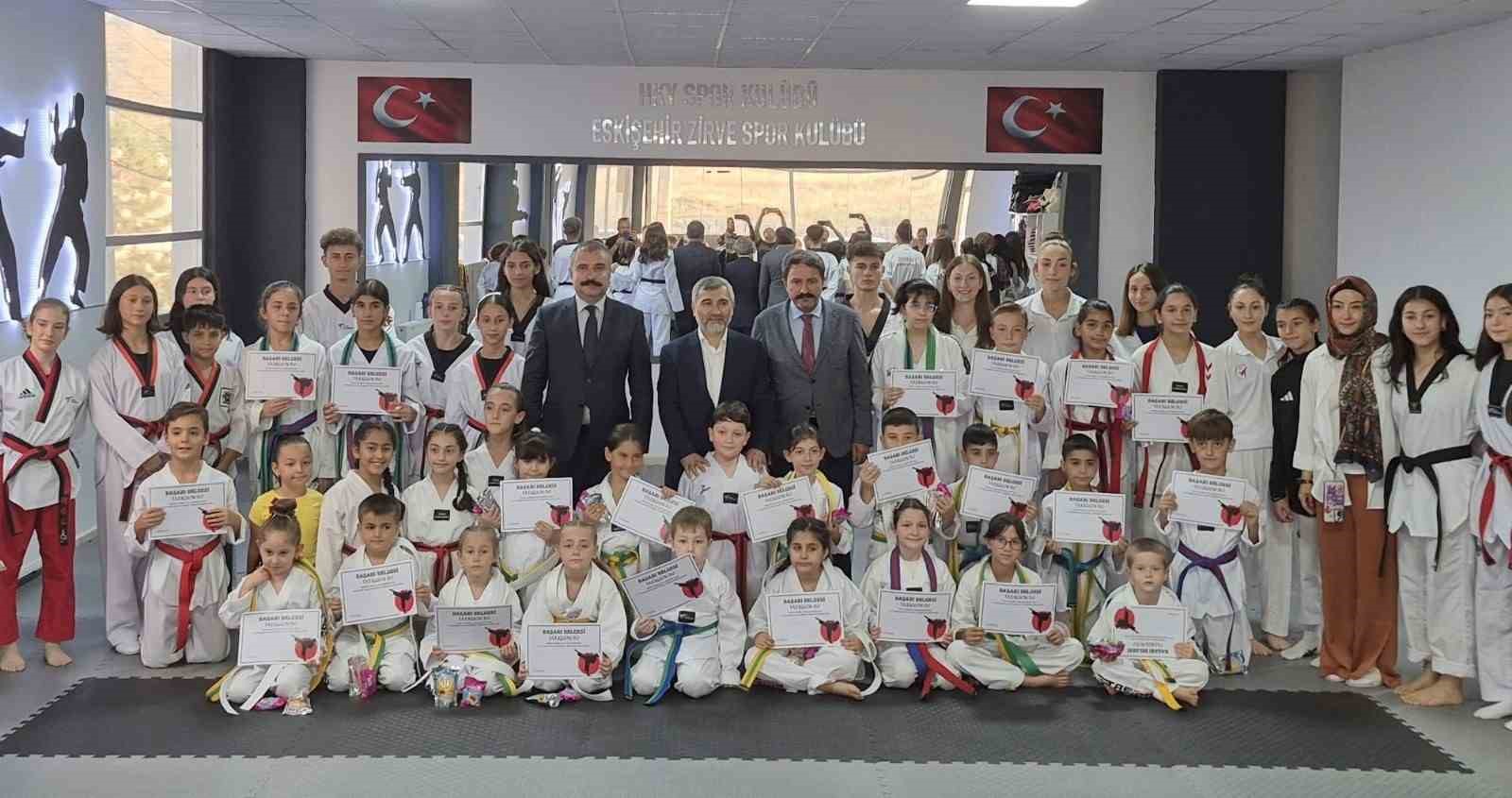 Milli sporcular geleceğe emin adımlarla ilerliyorlar