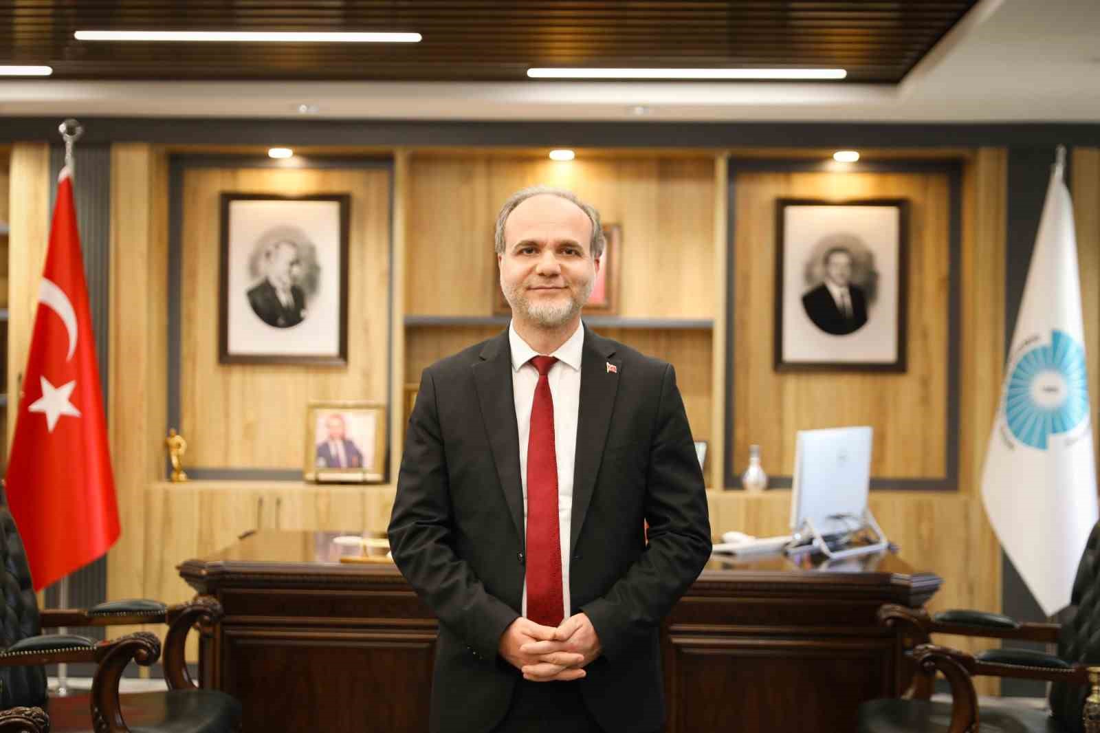 Rektör Uslu’dan YKS adaylarına mesaj: 