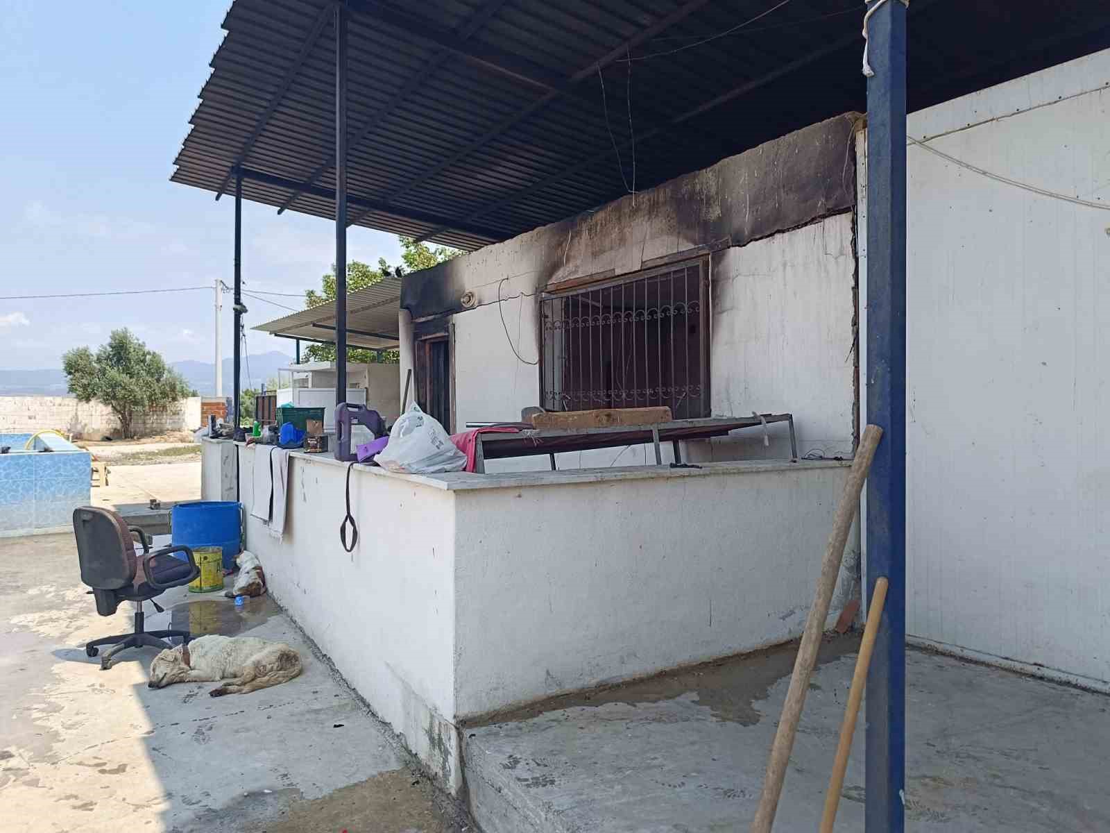 Turgutlu’da yanan çiftlik evinden ceset çıktı: 3 gözaltı