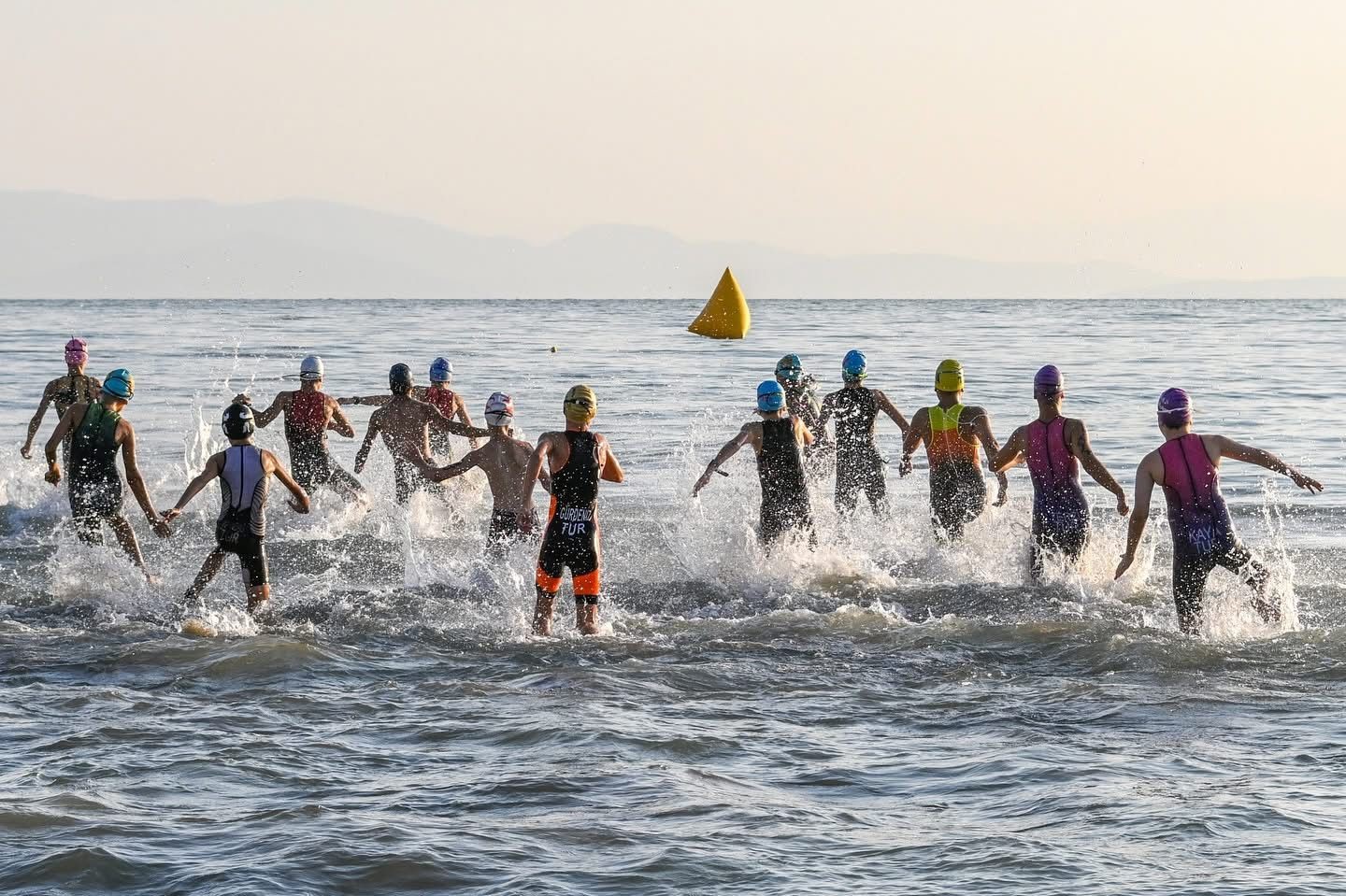 24. Eğirdir Triatlonu Türkiye Kupası Yarışları’nın ilk günü tamamlandı