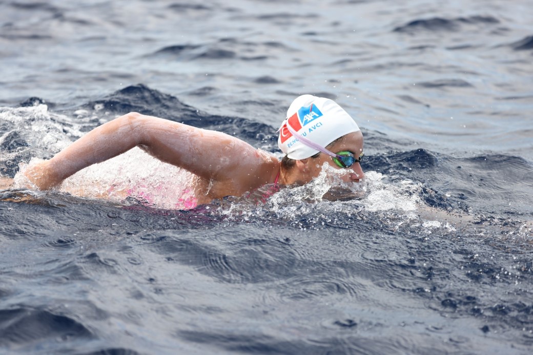 Bengisu Avcı, okyanusları aştı, tarih yazdı!