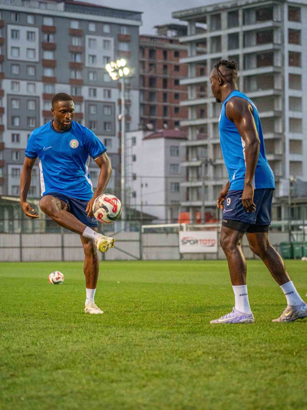 Çaykur Rizespor’da Göztepe mesaisi başladı