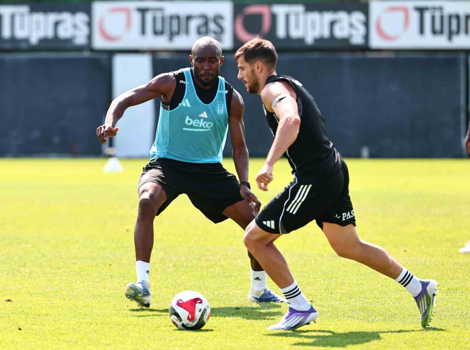 Beşiktaş, St. Patrick’s maçı hazırlıklarını sürdürdü