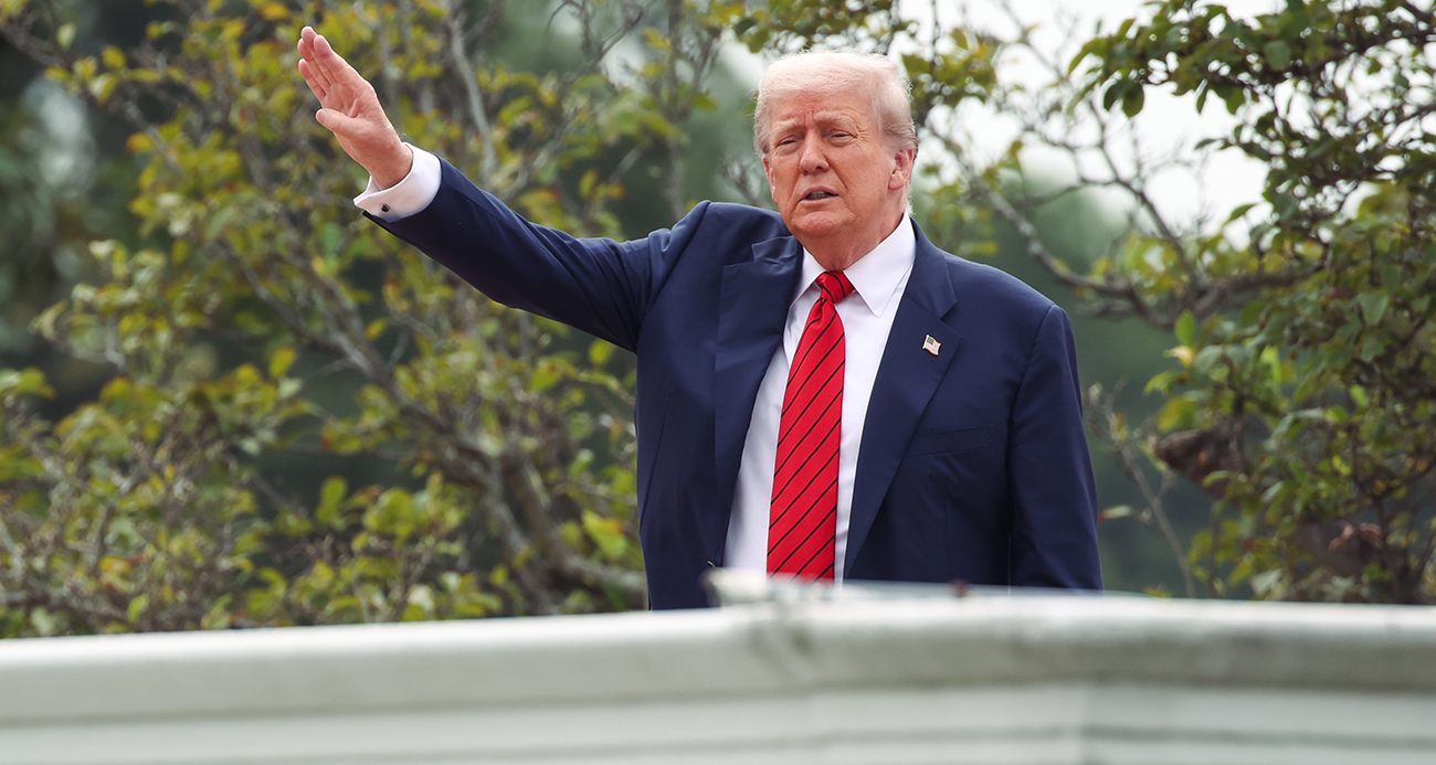 Trump’tan Beyaz Saray çatısına 