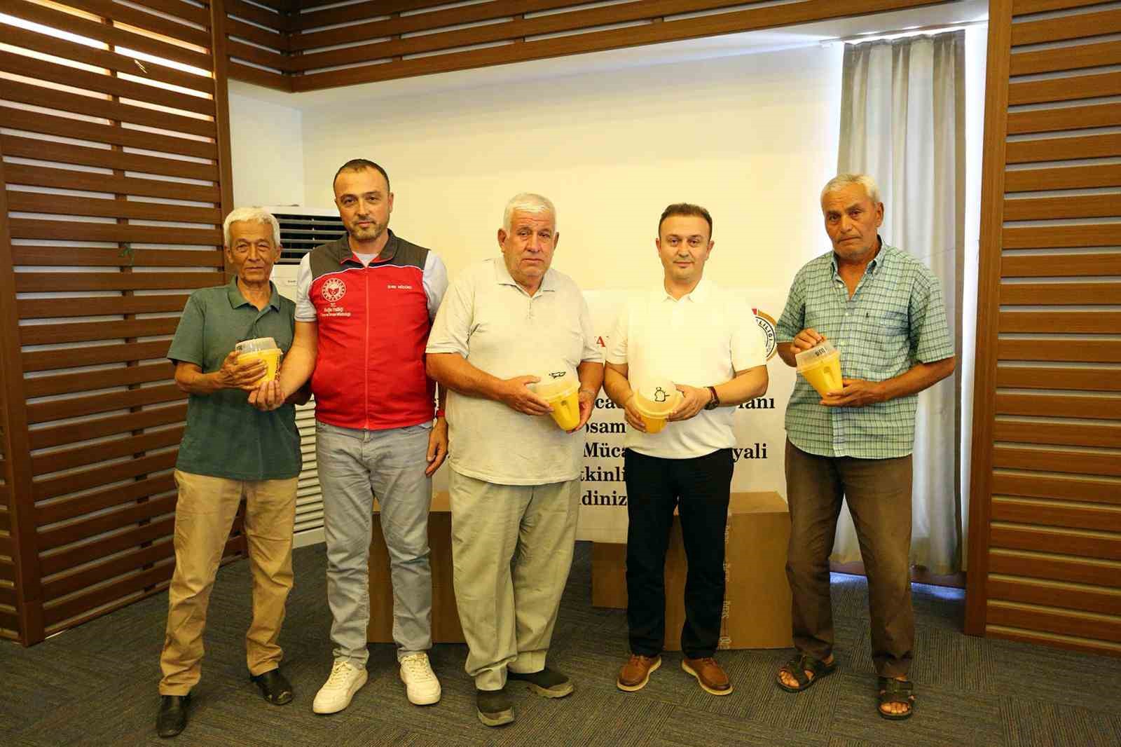 Akdeniz Meyve Sineği ile mücadele için tuzak dağıtım