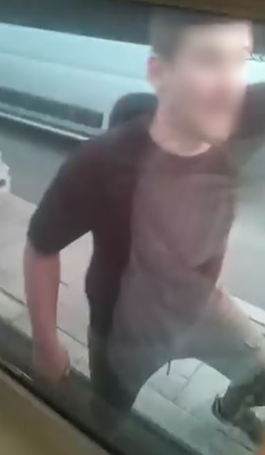 İzmir’de trafikte ’bıçaklı’ korna kavgası