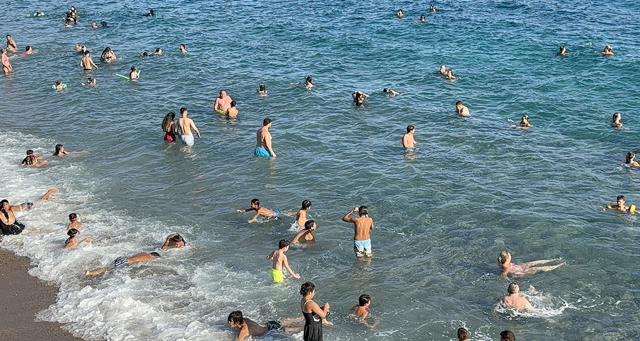Bodrum’da adım atacak yer kalmadı, nüfus 800 bine ulaştı