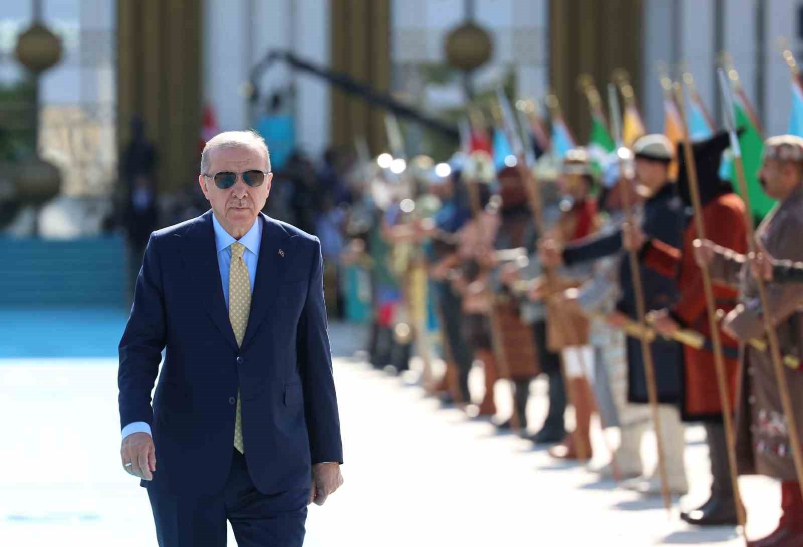 Cumhurbaşkanı Erdoğan, Senegal Başbakanı Sonko’yu törenle karşıladı