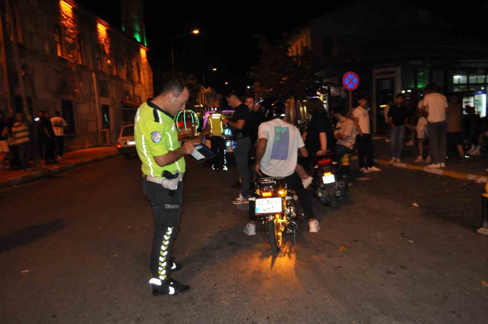 Yalvaç’ta bir haftada 476 bin liralık trafik cezası