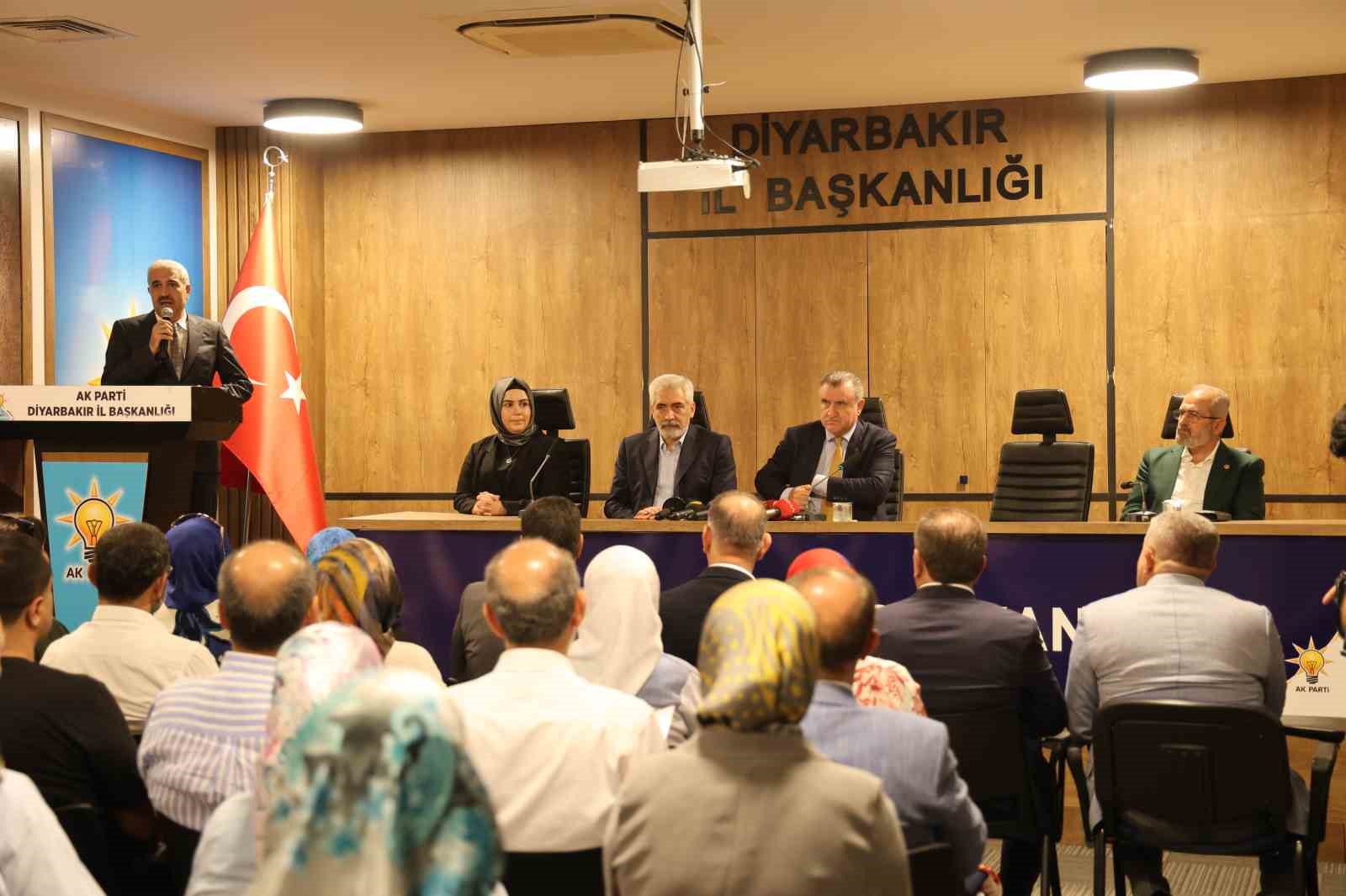 Bakan Bak: 