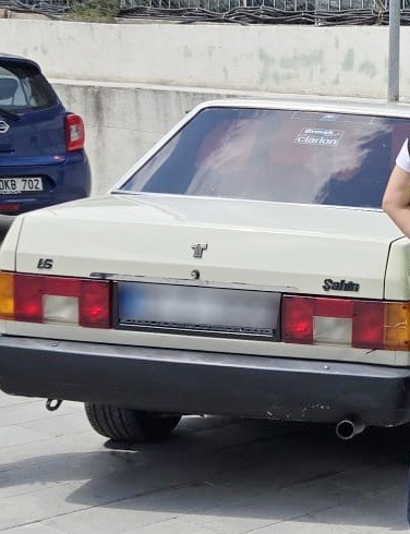 Bahçelievler’de kadın sürücünün önünü kesen şüpheli yakalandı