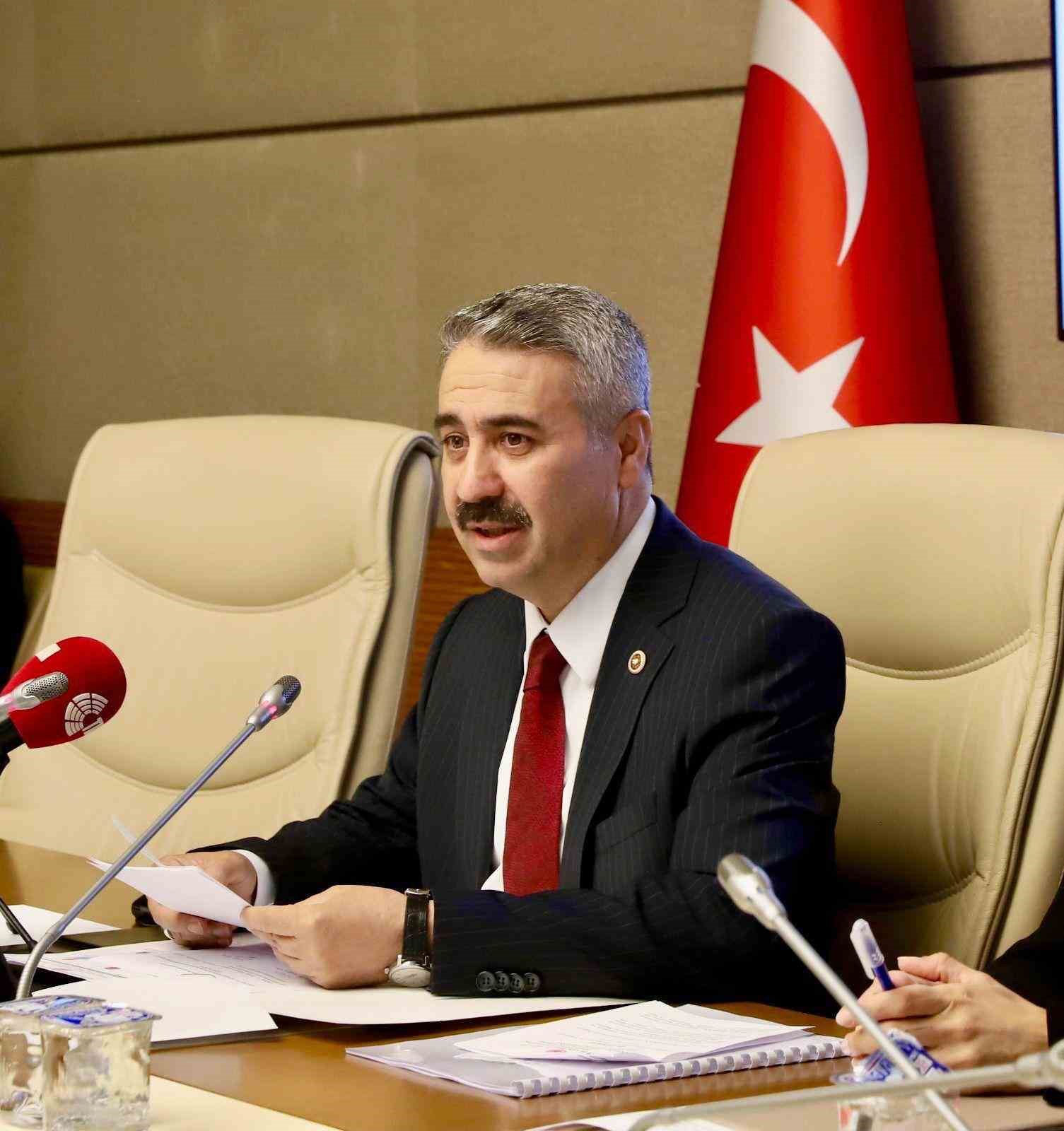 Milletvekili Alkayış: 