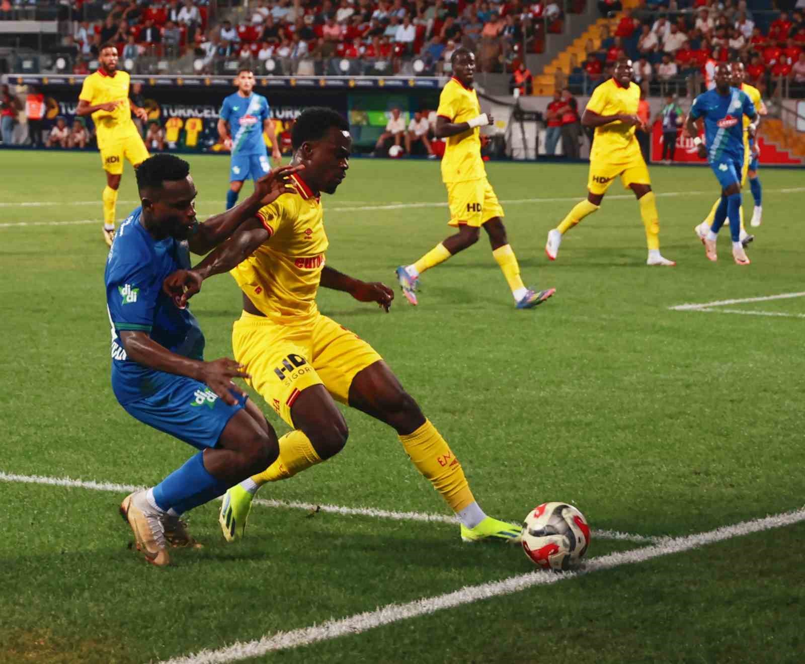 Trendyol Süper Lig: Çaykur Rizespor: 0 - Göztepe: 3 (Maç sonucu)