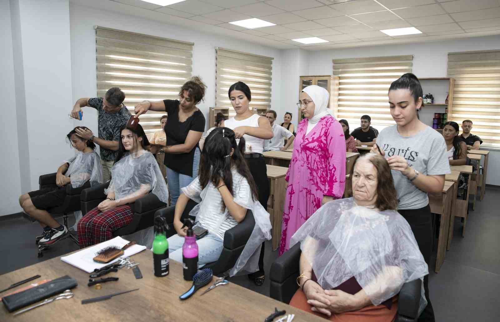 Mersin’de ücretsiz kuaförlük kursu ile istihdama destek