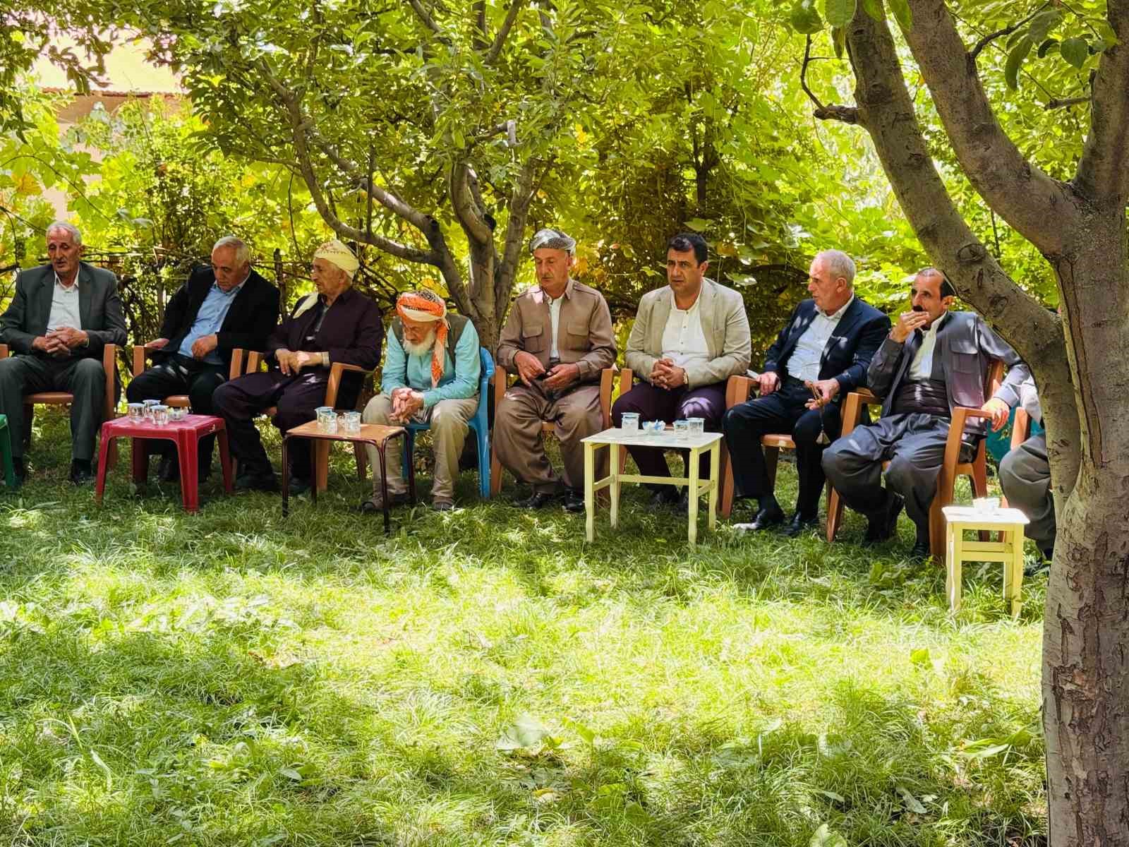 Şemdinli’de iki aile arasındaki husumet barışla sonuçlandı
