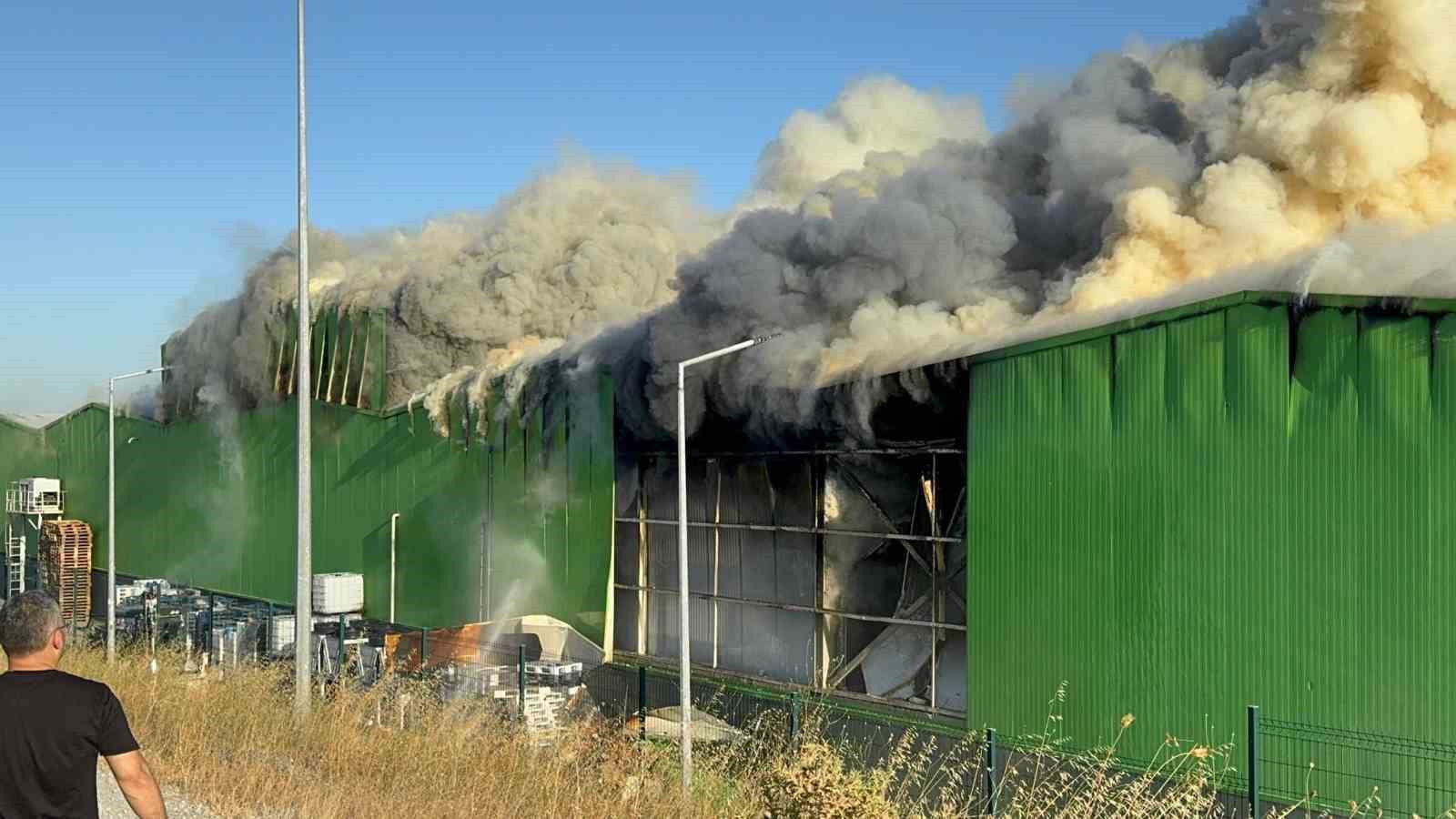 Teksüt fabrikası yangını soruşturmasında 1 kişi tutuklandı