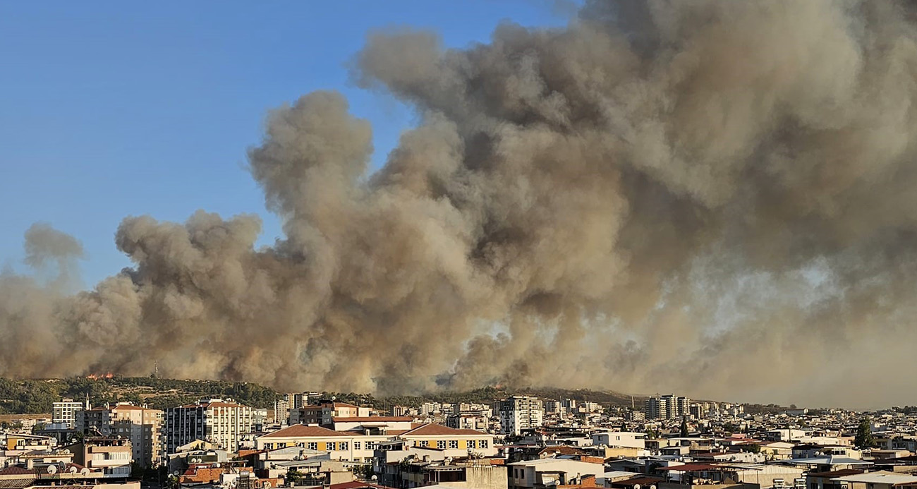 İzmir Buca’da orman yangını