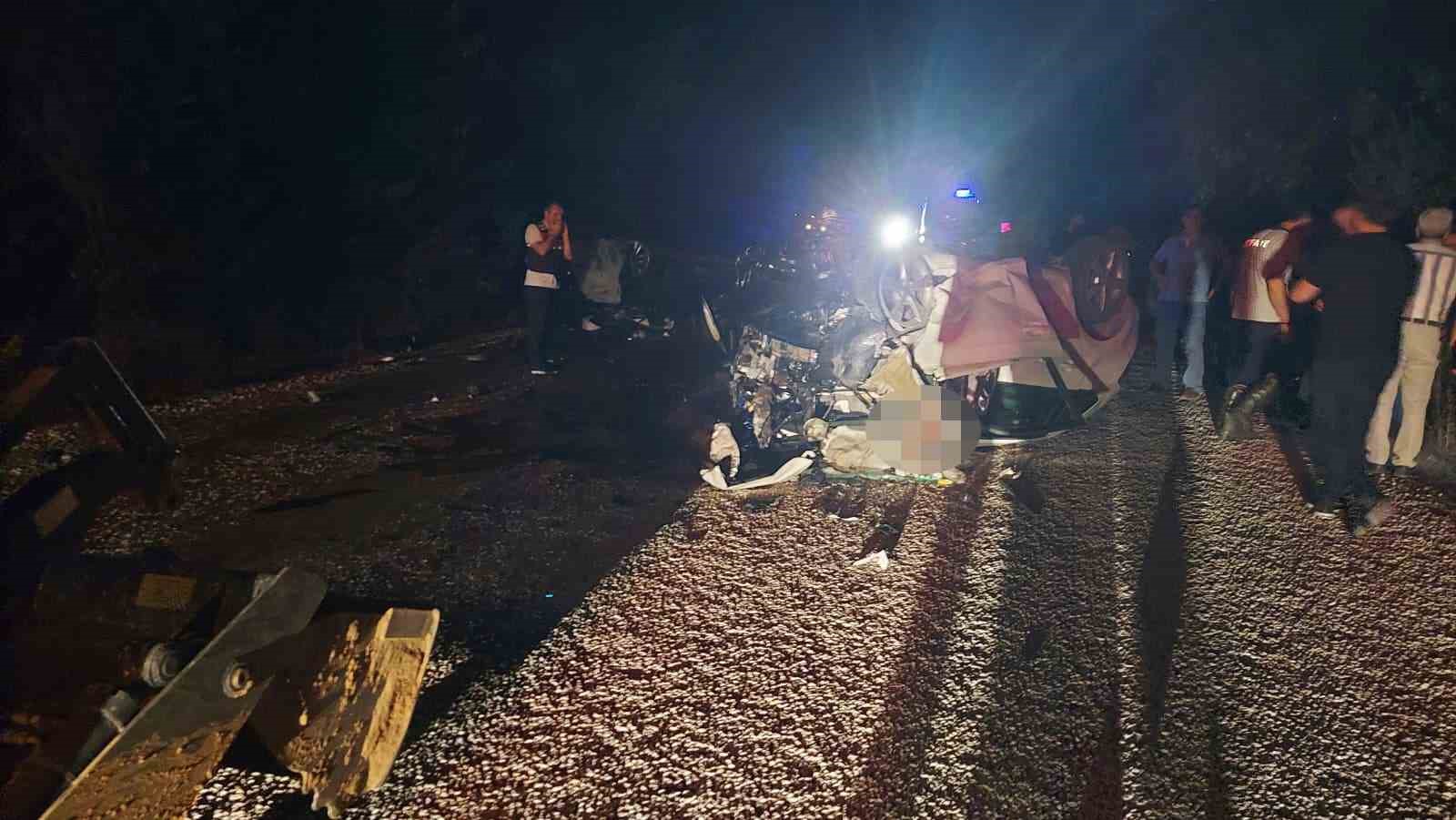 Çanakkale’de feci kaza: 6 ölü