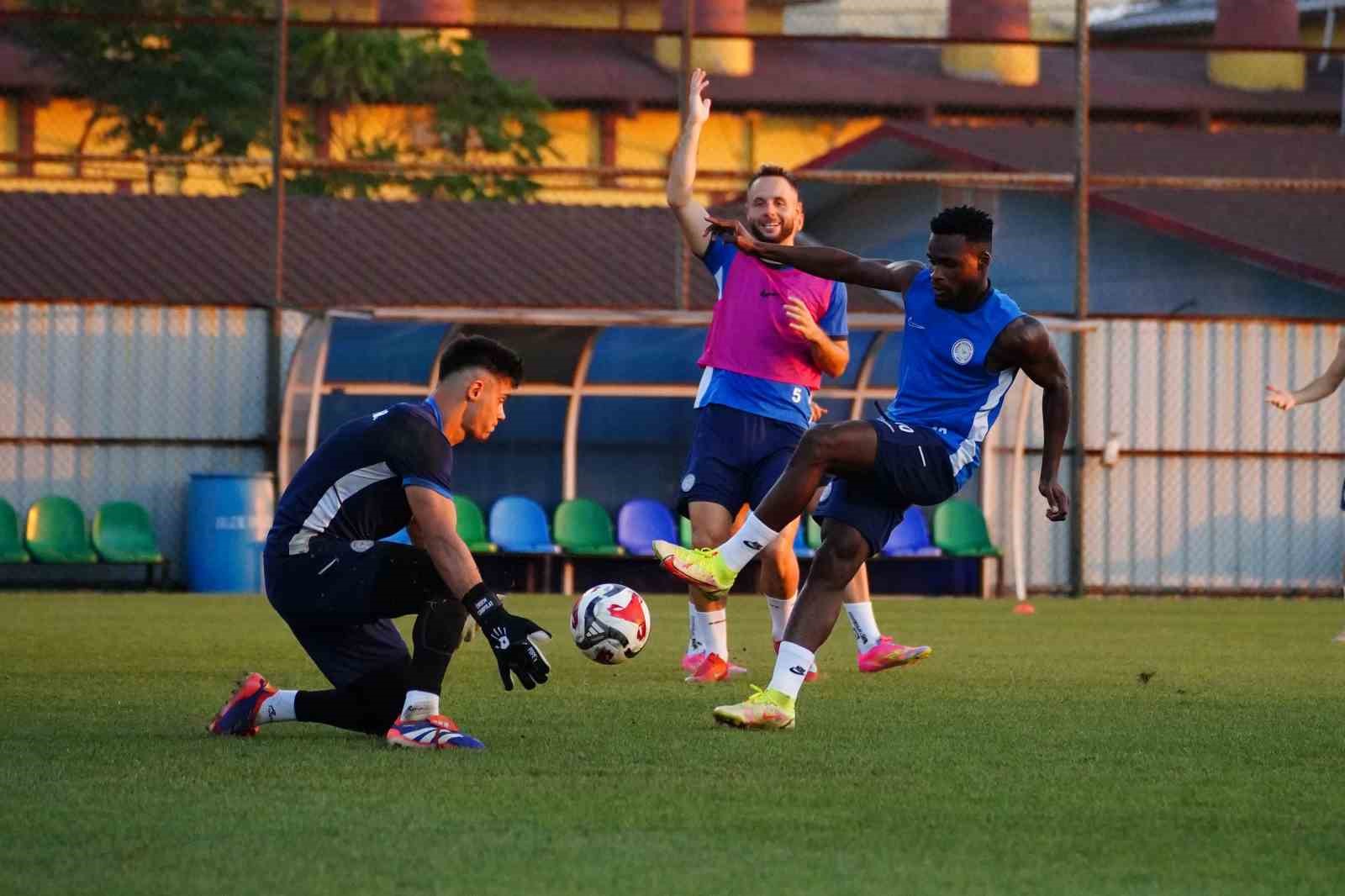 Çaykur Rizespor, Alanyaspor maçı hazırlıklarını sürdürdü