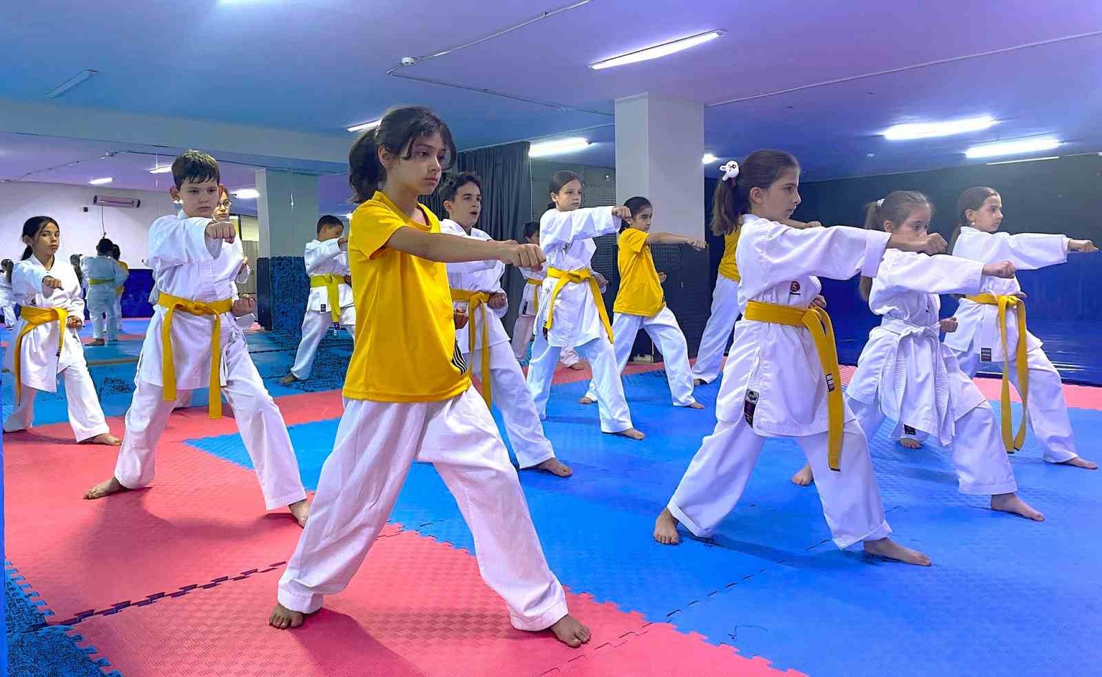 Başiskele’de 3 bin 700 öğrenci yaz spor okullarında eğitim alıyor