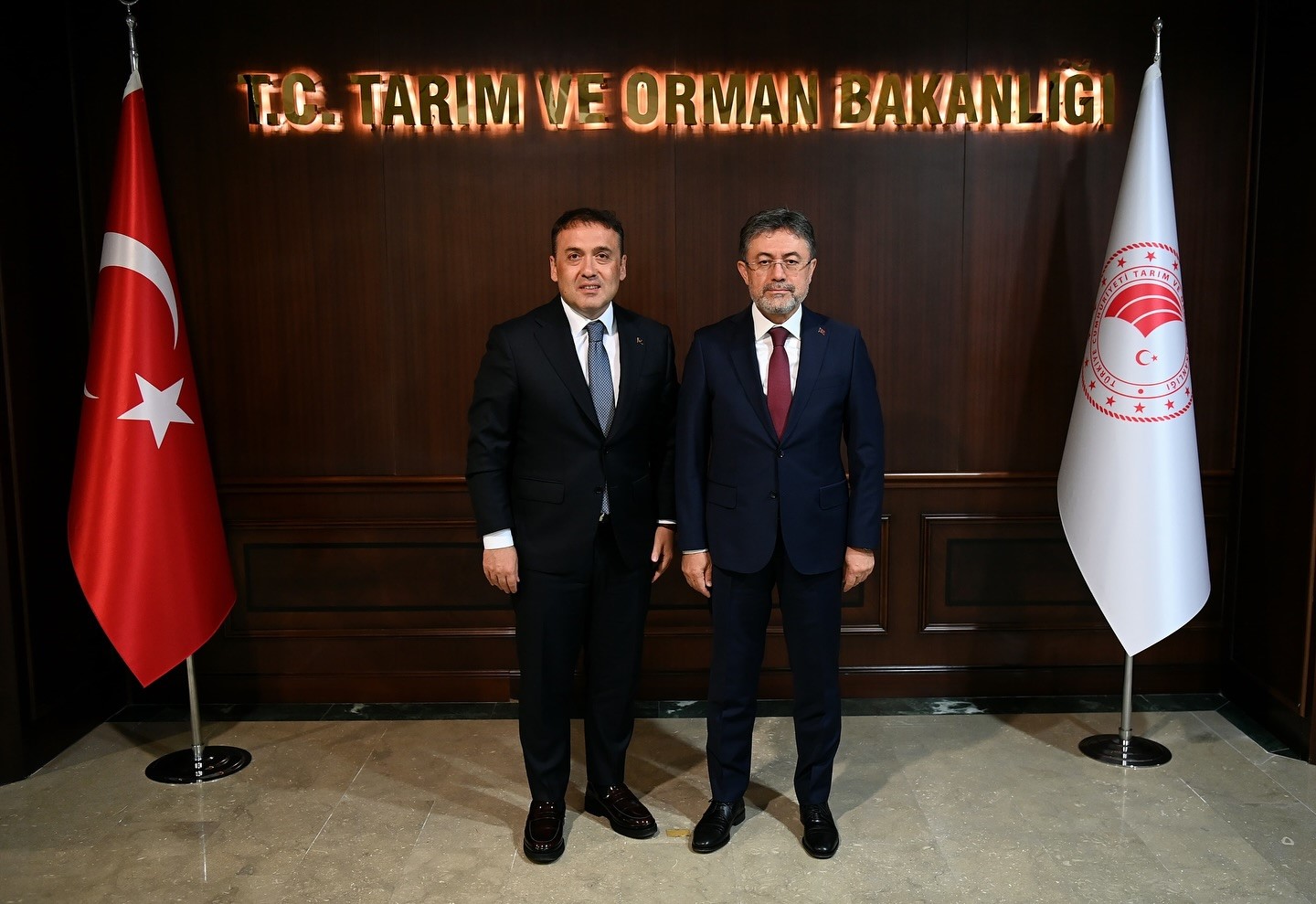 Bilecik Valisi Sözer’den Bakan Yumaklı’ya ziyaret