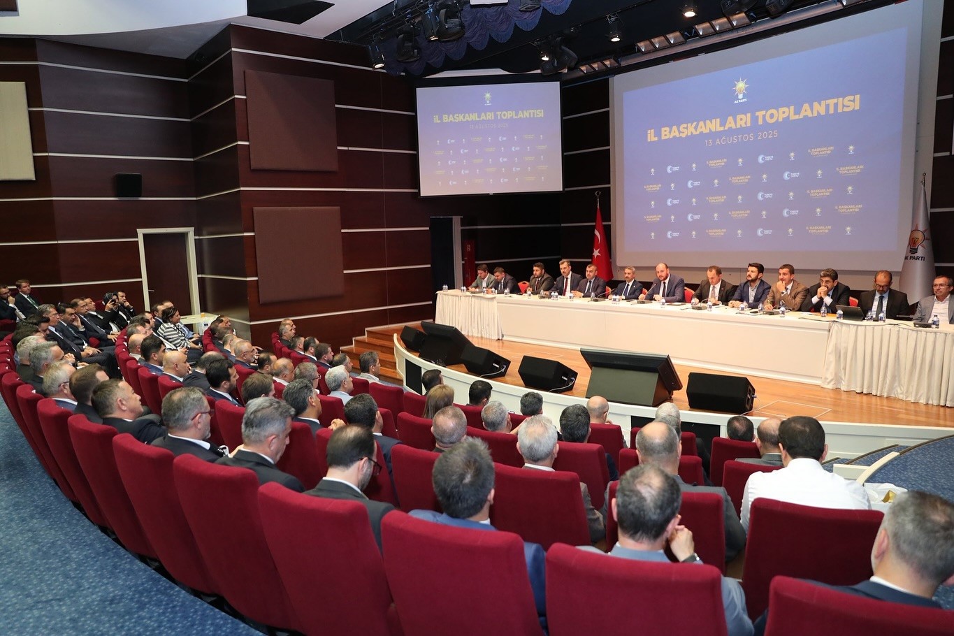 Yıldırım, Daraltılmış İl Başkanları Toplantısı’na katıldı