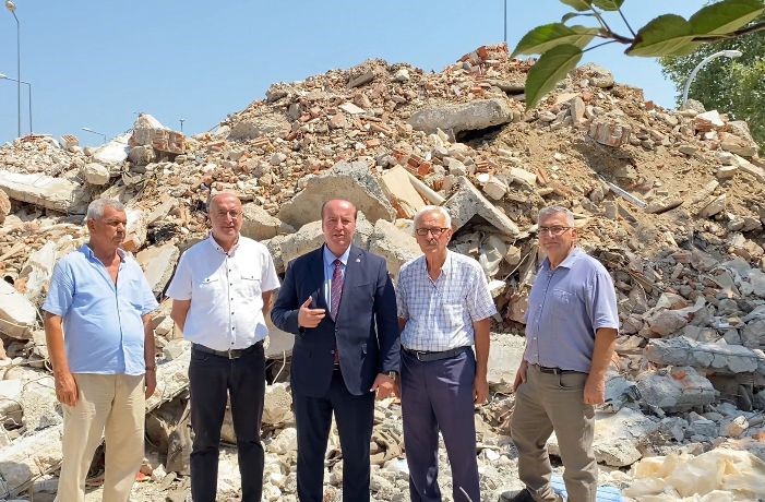 CHP’li Akay, Düzce’de deprem sonrası yarım kalan projeleri gündeme getirdi