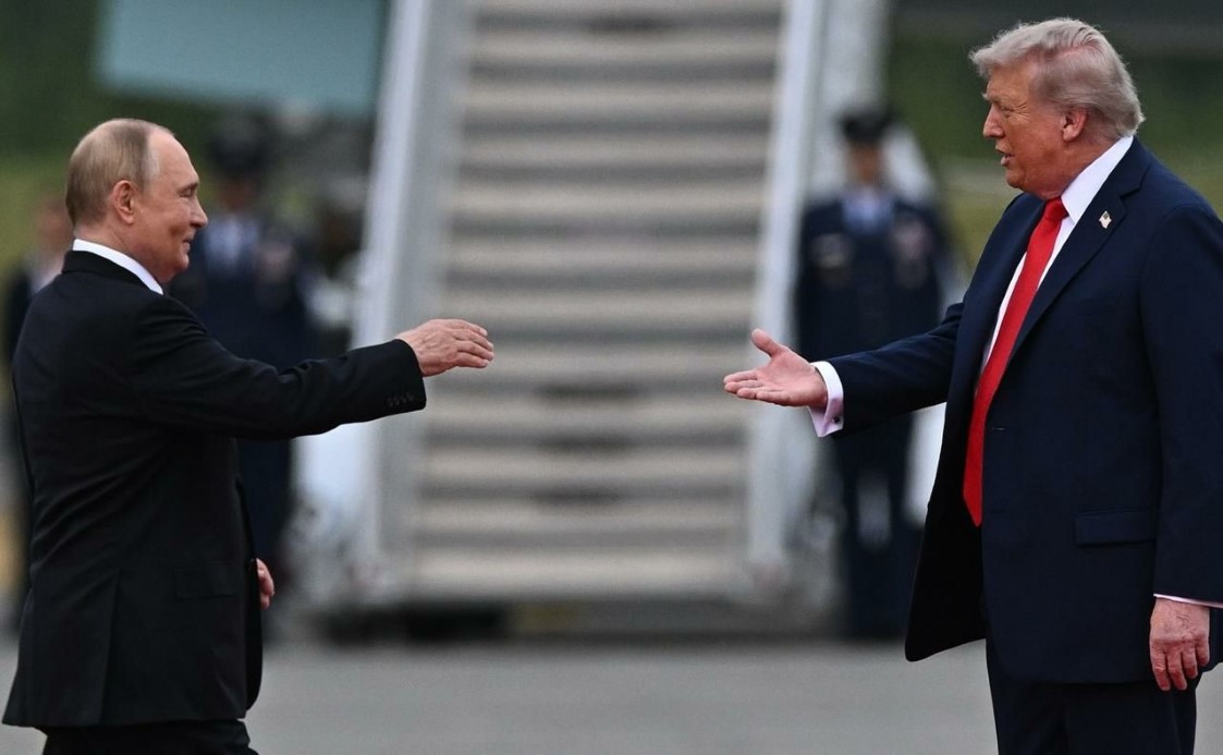 Trump ve Putin'in Alaska zirvesi: İki lider 7 yıl sonra bir araya geldi