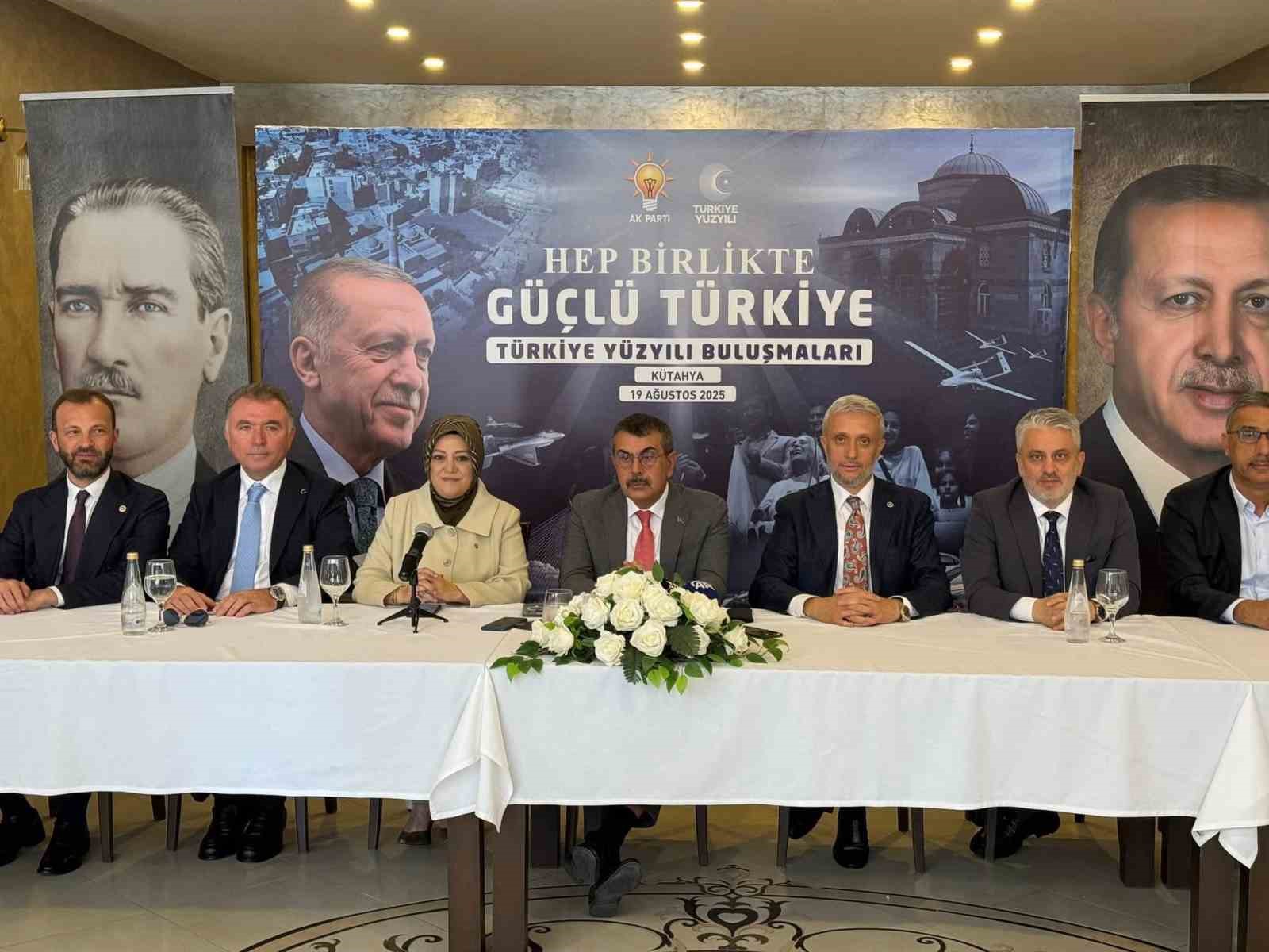Milli Eğitim Bakanı Tekin: 