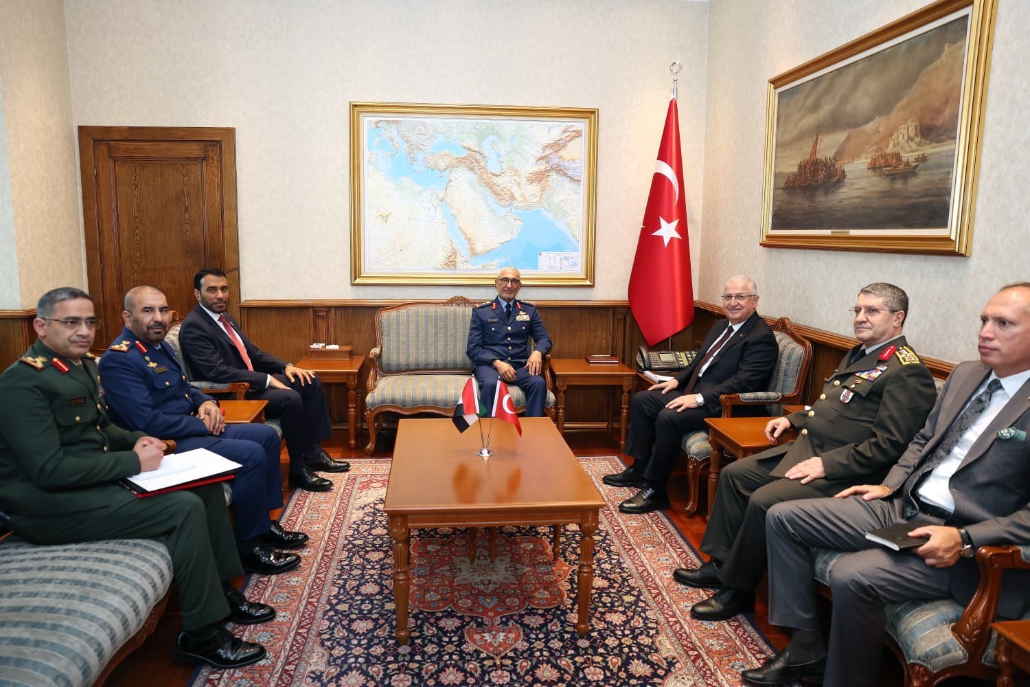 Bakan Güler, Birleşik Arap Emirlikleri Genelkurmay Başkanı İssa Saif Mohammed’i kabul etti