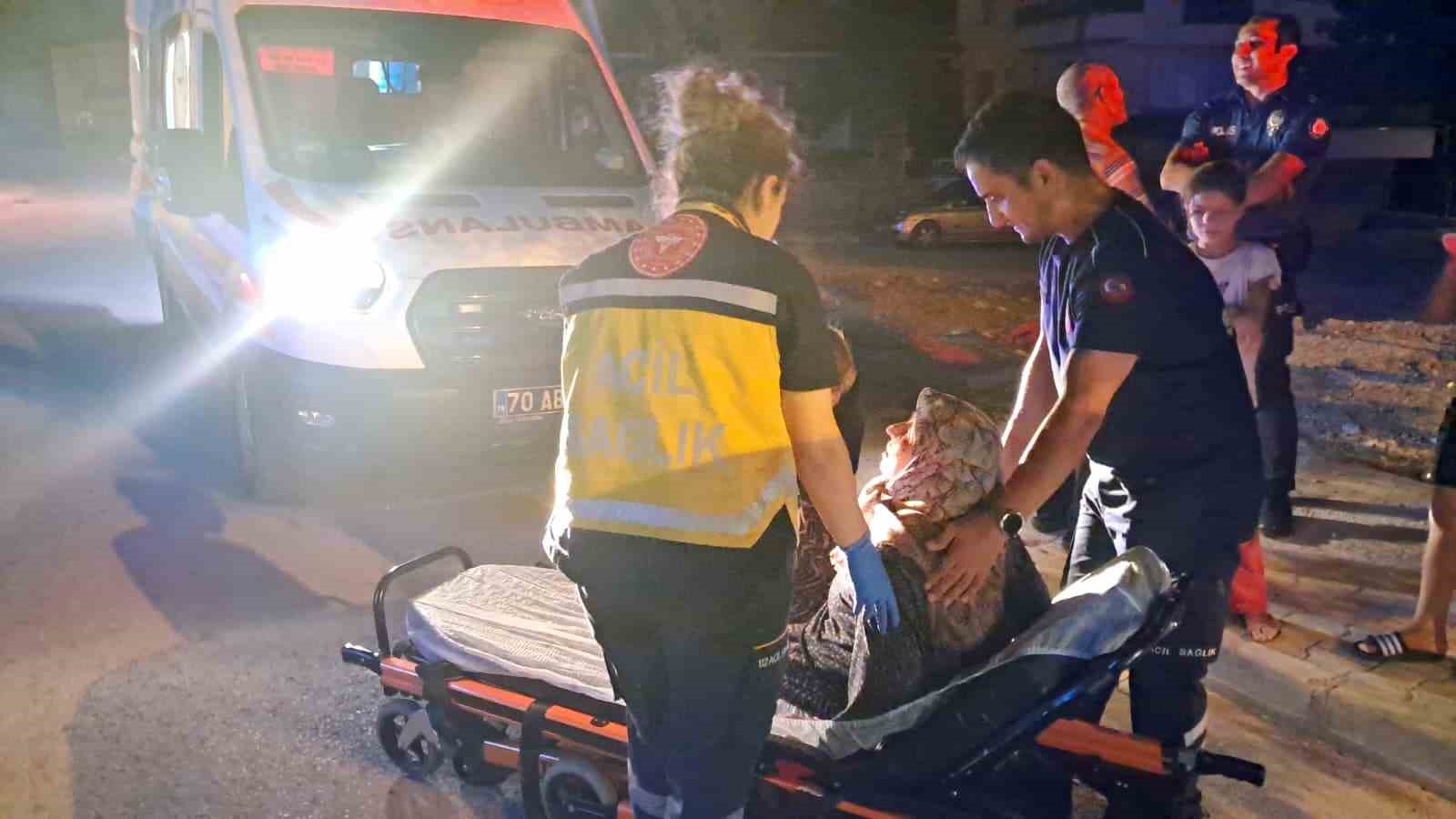 Akli dengesi bozuk şahıs 78 yaşındaki annesini darp edip eve kilitledi