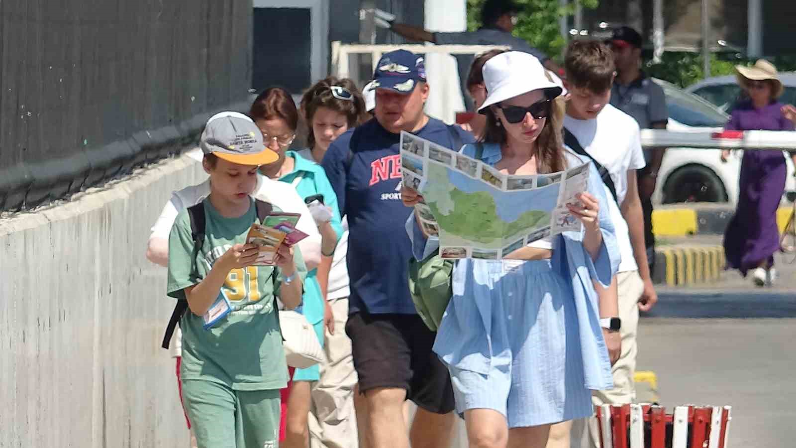 Bin 117 Rus turisti taşıyan kruvaziyerin Türkiye’deki 4. adresi Samsun oldu