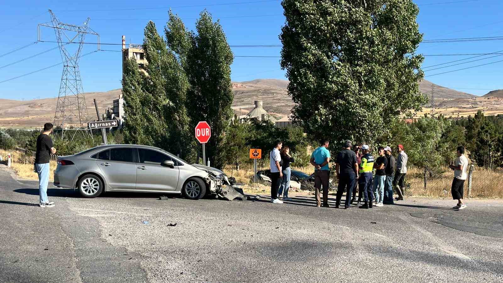 Kayseri’de trafik kazası: 2 yaralı