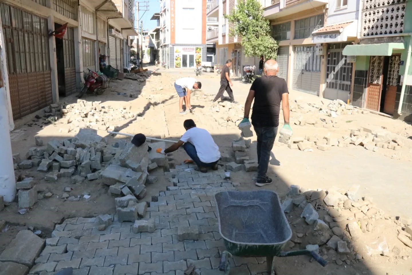 Yenipazar’da yeni hafta yeni hizmetlerle başladı