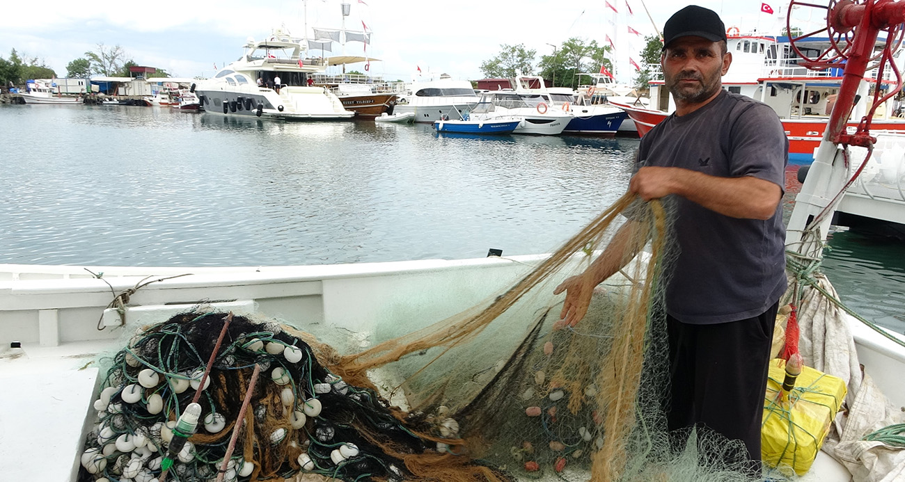 Balıkçılar 1 Eylül’ü iple çekiyor: ‘Umudumuz hamsi’